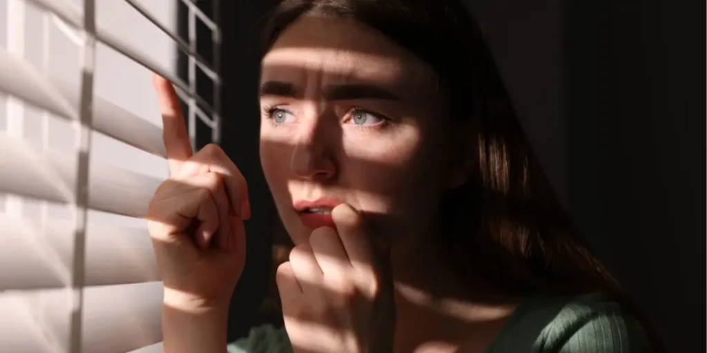 Custom Window Blinds: Transform Your Space with Style and Functionality