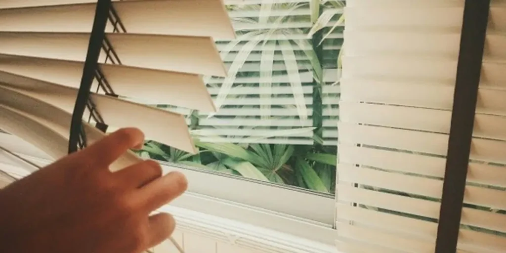 Window Blinds for Home: 7 Mistakes You Must Avoid Before Buying